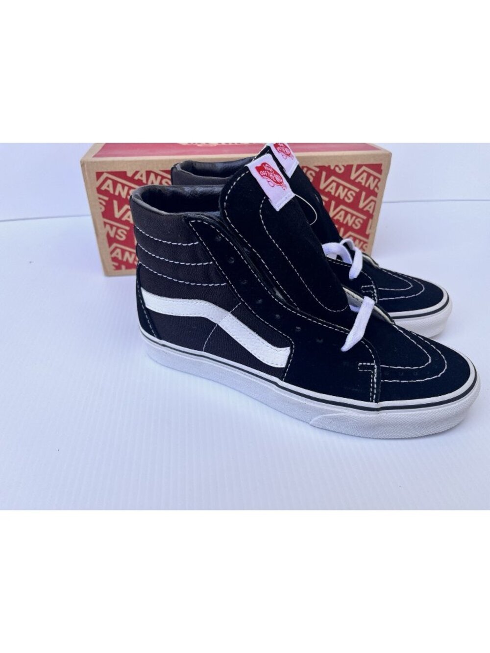 Vans SK8-Hi Black White High Top Sneakers NWB Men 5.5 Women 7 NWB